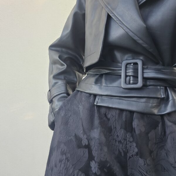 Chiodo Black